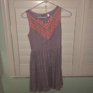 This is a loose dress.